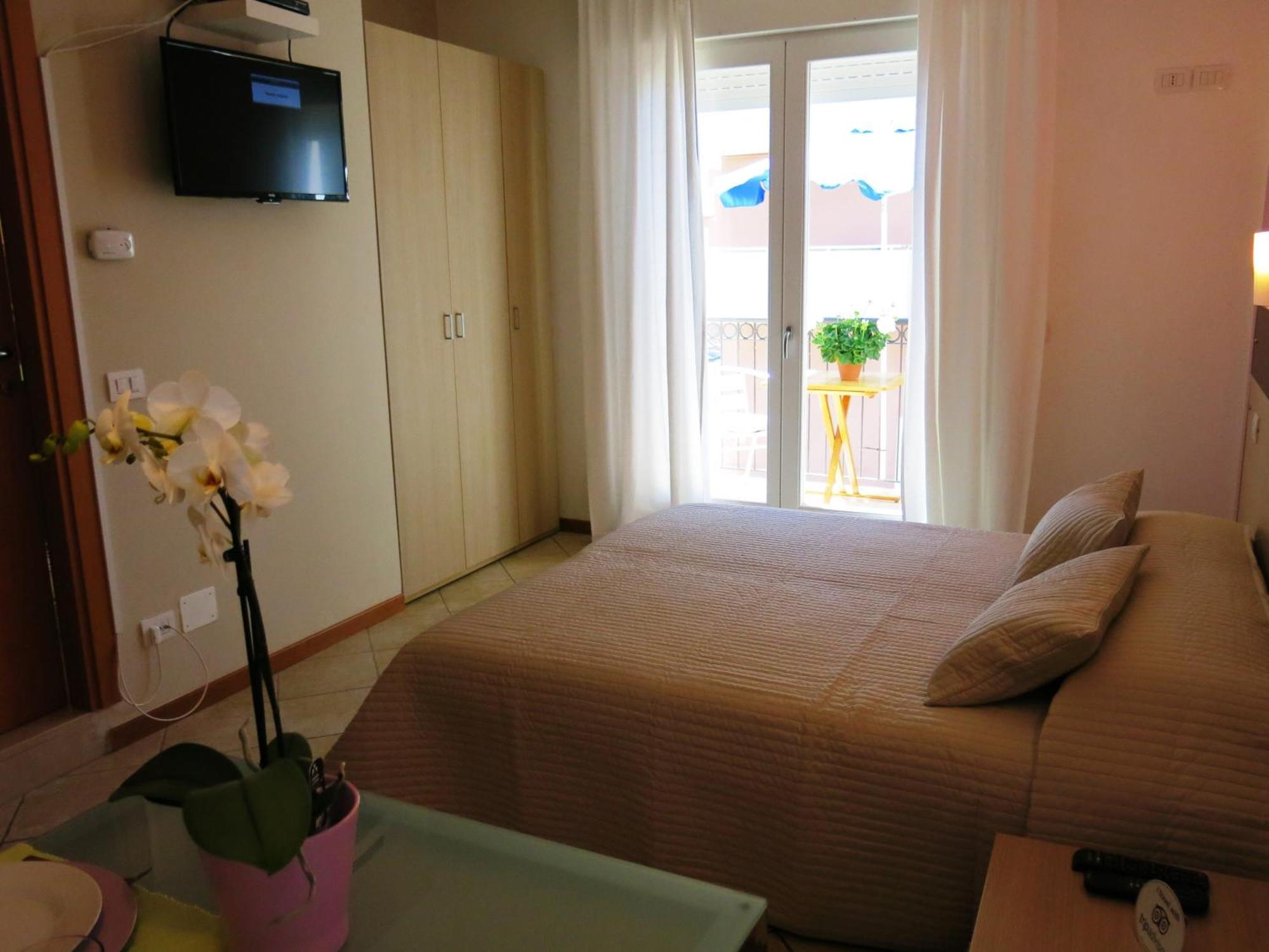 Residence Amarein Каорле Экстерьер фото